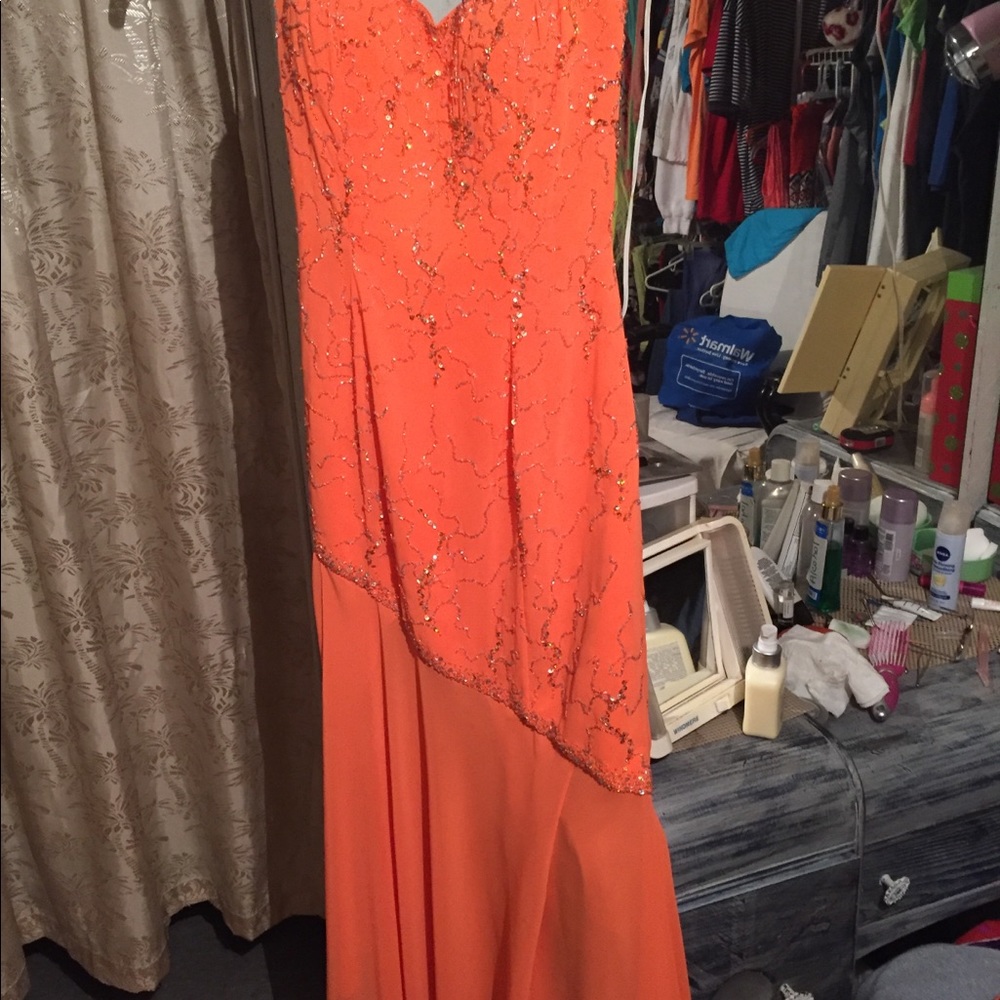 Prom dress